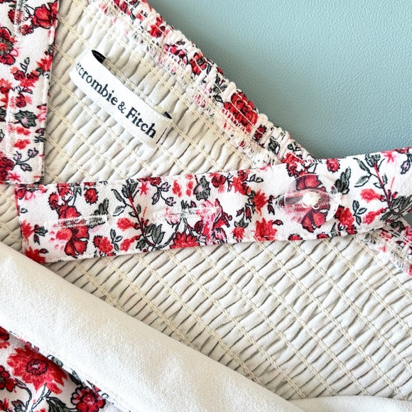 Abercrombie &‎ Fitch Women's Large Cropped Top Fairy Garden Cottagecore Flower - Picture 9 of 11